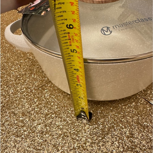 Masterclass Premium Cookware 
CASSEROLE 4.5 QT With Lid, beige new - Picture 2 of 9